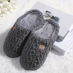Cute Bear Pattern Plush Winter Slippers, Cozy & Warm Slip ons Gray 7.5-8